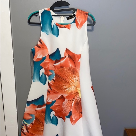 Floor length floral dress - Picture 1 of 6